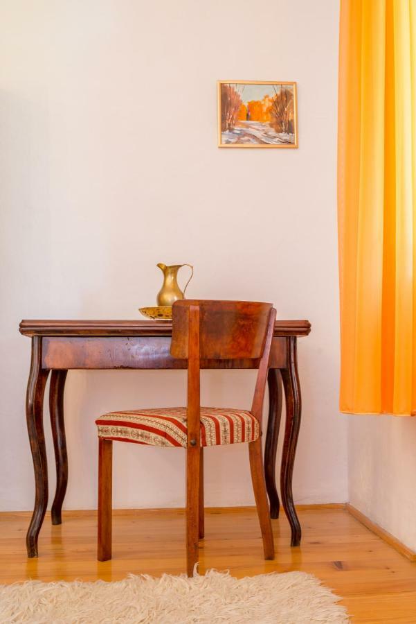 Apartment Tri Mudraca Karanac Εξωτερικό φωτογραφία